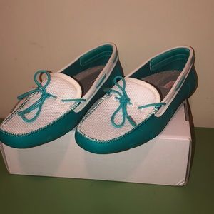 Swims Teal/White Lace Loafers Women's Size 8.5 NEW